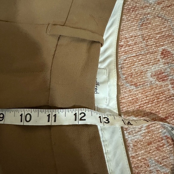 Aritzia Wilfred Carrot pant high waist relaxed fit crepe trouser camel brown 6 - Picture 8 of 9